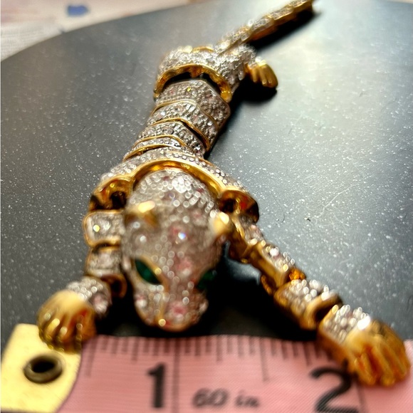 Glitzy, Sparkly Panther/Leopard Shoulder Brooch Eye Catcher! Over 7 inches long! - Picture 6 of 12